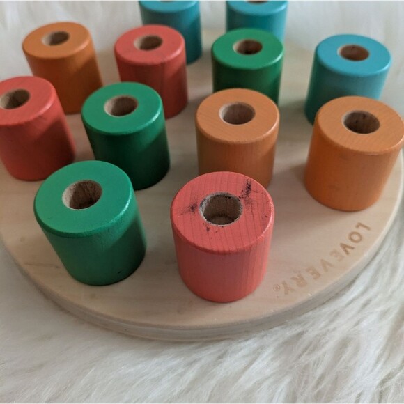 Lovevery ,Wooden stacking pegboard, the pioneer play, 16,17,18 months - Picture 2 of 3